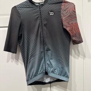 Wattie Ink Men's small cycling,triathlon Top,athlete,pockets